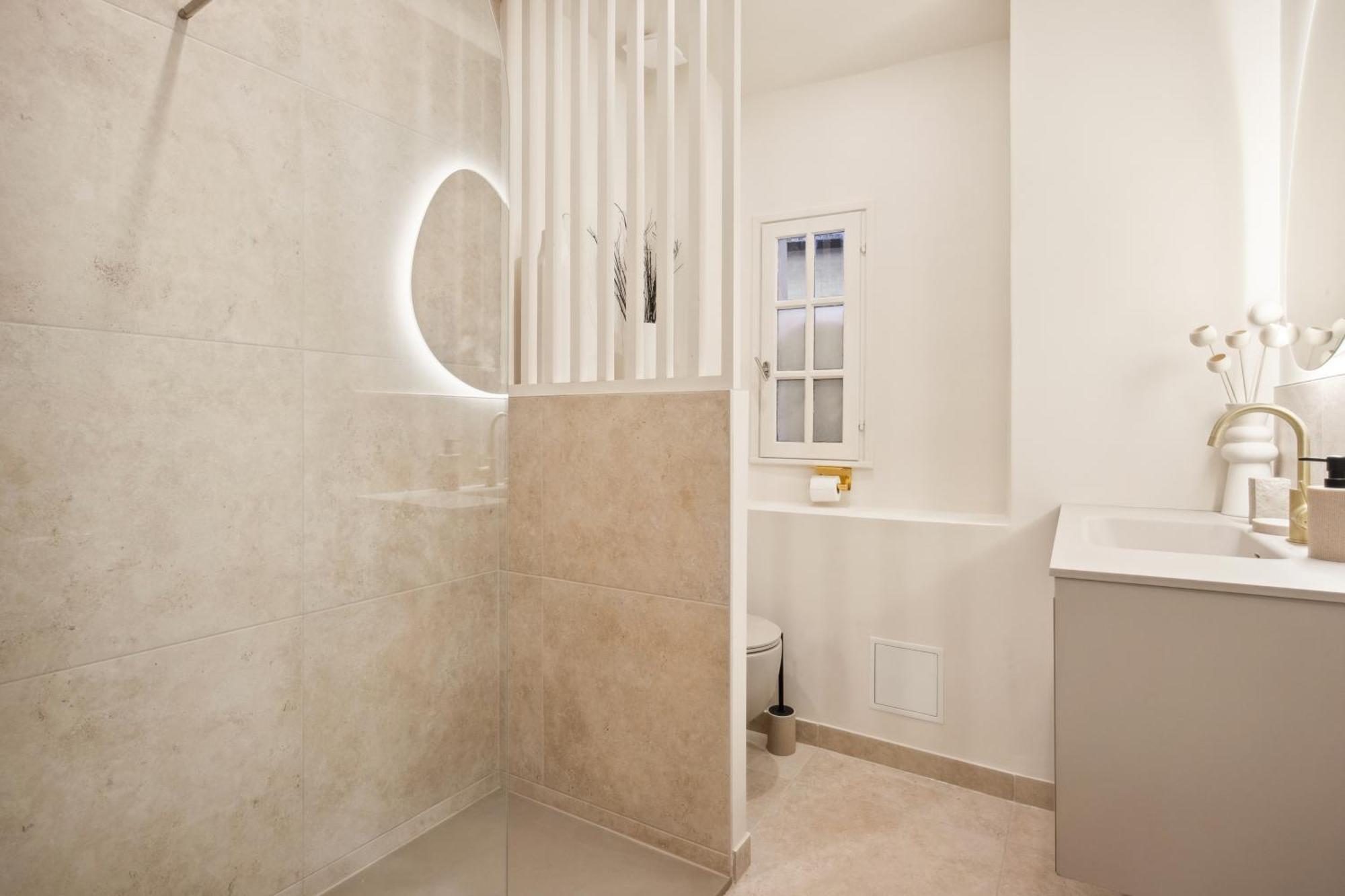 Cosy Moon For 4 Or 6 People Quartier Du Port Nizza