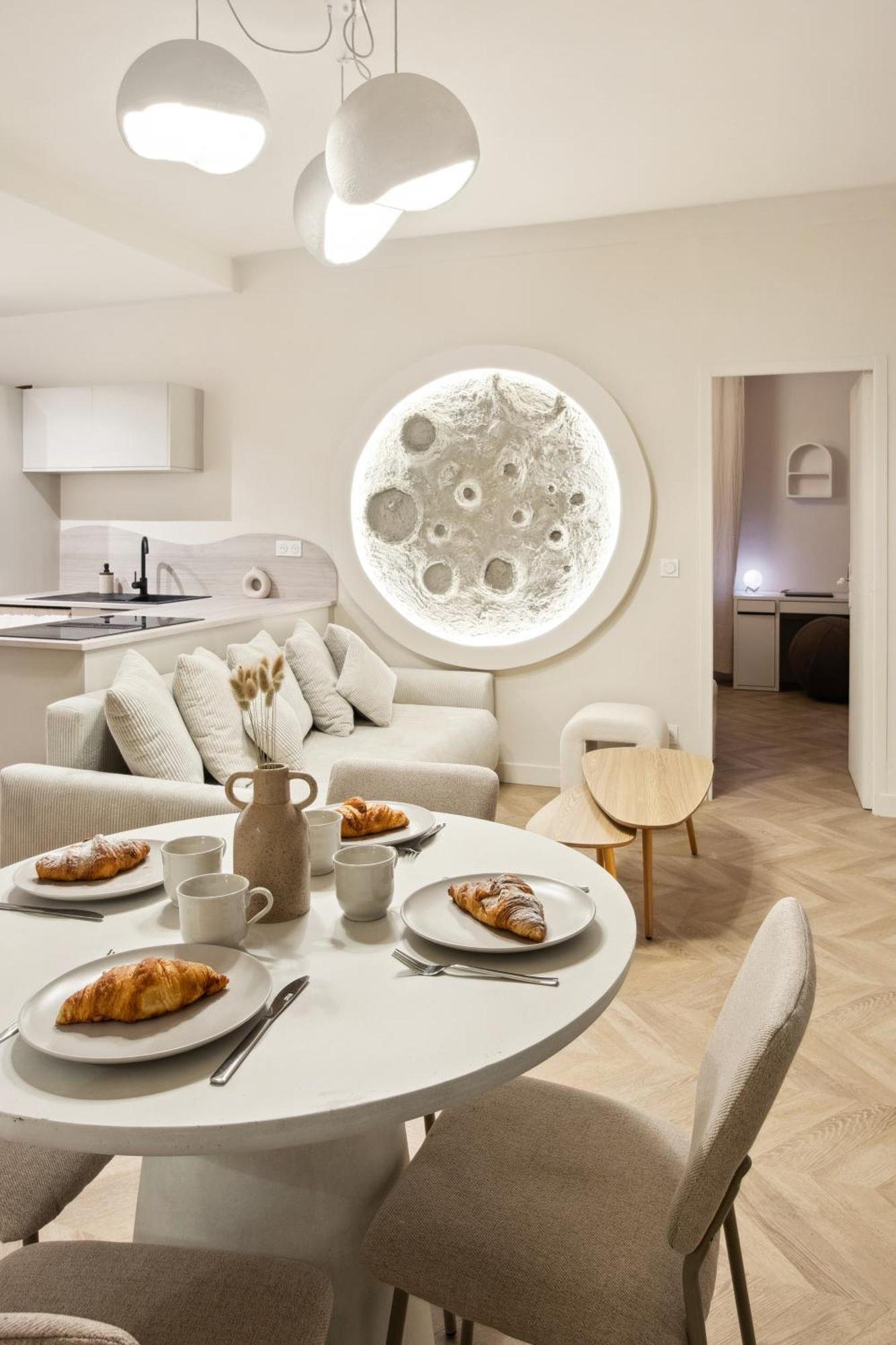 Cosy Moon For 4 Or 6 People Quartier Du Port * Nizza